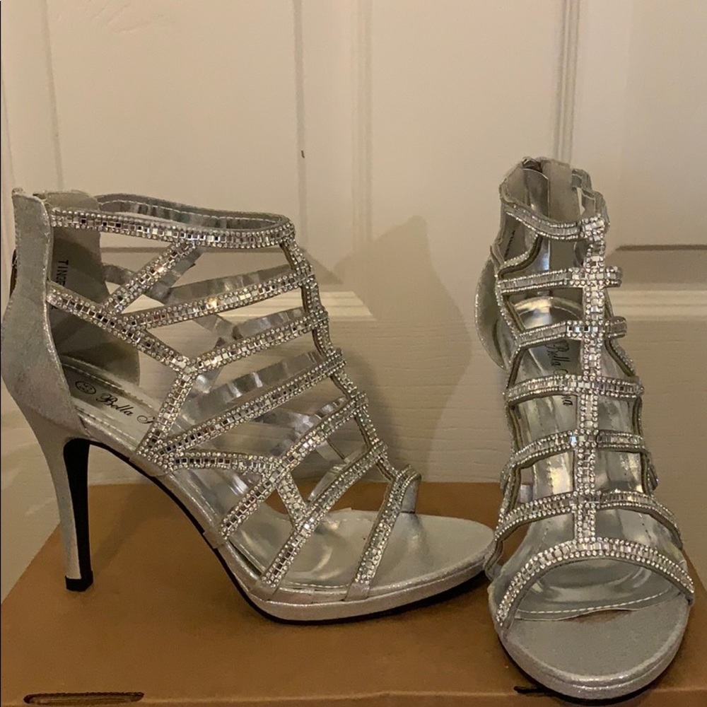 Bella Hanna sparkly silver heels